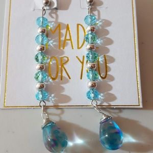Dangling Beaded Charm Earring